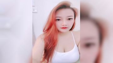 The temptation of a perfect goddess with big tits, fat pussy and high looks, showing her face in the live show, interacting with wolf friends in front of the camera, charming and charming, rubbing tits, playing pussy, masturbating and moaning, so sexy, episode 01