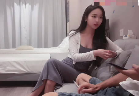 Xingba Original・A pure and good girl in her sophomore year came out to work part-time to earn some pocket money - Xingba Li Xunhuan
