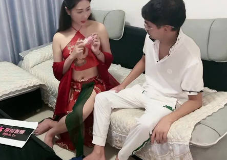 Xingba Original. The dream of love given by the drifting bottle