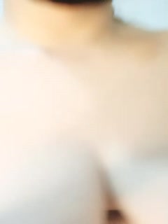 The prostitute who likes to take sex drugs shows her face. She has big tits and a fat ass. The key is that she is slutty enough. There is a lot of water in her cunt that can be drawn. It is really exciting. The props are inserted and the obscene words are continuous.