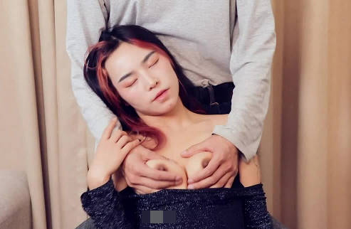 Lolita Club. Drunk wife raped by colleague