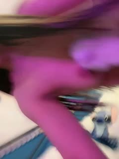 #直播_The internet celebrity-faced beauty is making a fuss on the bed_Black stockings, long legs, big ass, spreading her butterfly pussy