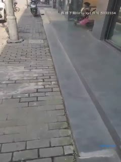 Xiaobao is looking for a goddess with white skin and long legs. She has a passionate sex in the hotel. She takes a bath and then has sex. She licks the cock in the bed and fucks it in many positions. Her big tits are really tempting.