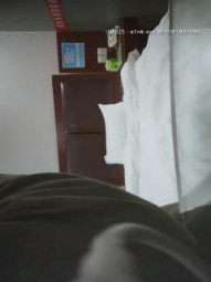 [Late Night Detective Di Xiaojie] The new hotel is a young woman. The coquettish slut calls heart-piercing and heart-piercing. There are many tricks to serve the young man comfortably.
