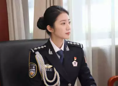 Police flower Zhang Jinyu seven integrated indecent video outflow