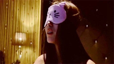 A group of nude models were shot in a love hotel wearing only pantyhose and were fucked hard.