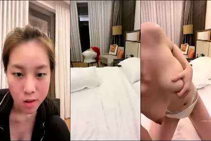 Newcomer! The goddess next door! So pretty and cute [Mumu Baby] fingering and masturbation! Cool~ College students, at the time of youth and beauty, so beautiful