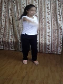 The art school dance department beauty recruitment series that was once popular on the entire network, high-value fat buttocks and beautiful breasts young girls stripping performance and body display complete version of life photos 11P + video 3V3!