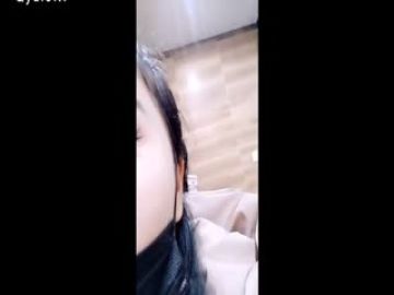[Chinese] A very cool couple live broadcasting sex in the toilet of a shopping mall. This toilet is really luxurious and looks like an office!