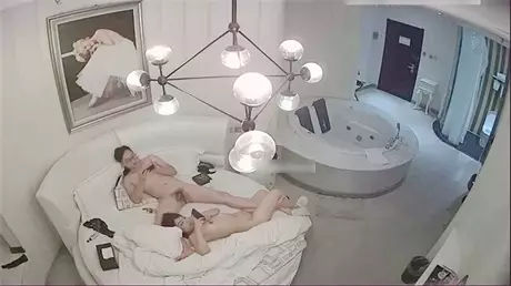 Internet celebrity hotel secretly photographed college student couple having sex together on weekends