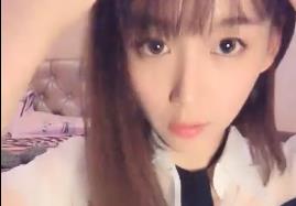 Pure and lovely students are all girls. It is very tempting to start a masturbation live show to help make up for their family.