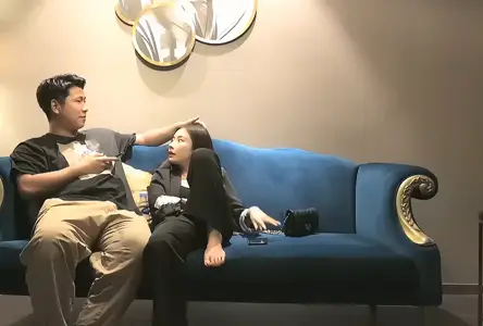 With sexy long-legged black sister snapped, tongue kiss touch force flirting with a hand.!