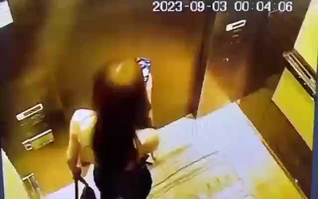 Precision Guidance Elevator Street Shoots Smelly Rogue