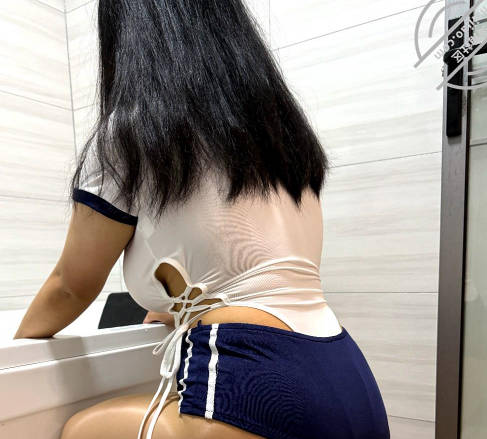 Cape Community. Japanese Costume Sister Shoots After Masturbating in Water