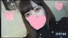 19-year-old red leaf g milk girl's shy erotic selfie