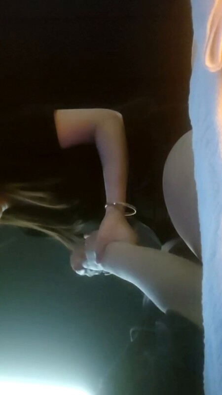 Luxury car undercover visit foot shop! Cadillac elder brother liao Sao sexy female technician, rubbing milk, hitting the plane, exploding and eating chicken!