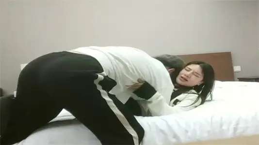 Tan Hua Li Ge candid the black silk long leg beauty, sexy stunner horny body!