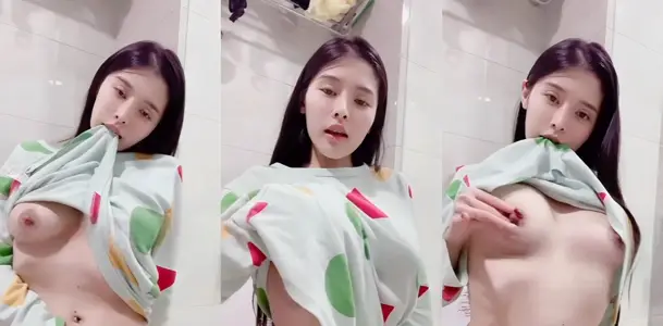 Taiwan's stunning net Huang [Bo Yi Boi] welfare private photo collection, face-to-face sex masturbation, captivating God's perspective shows attractive beautiful abalone